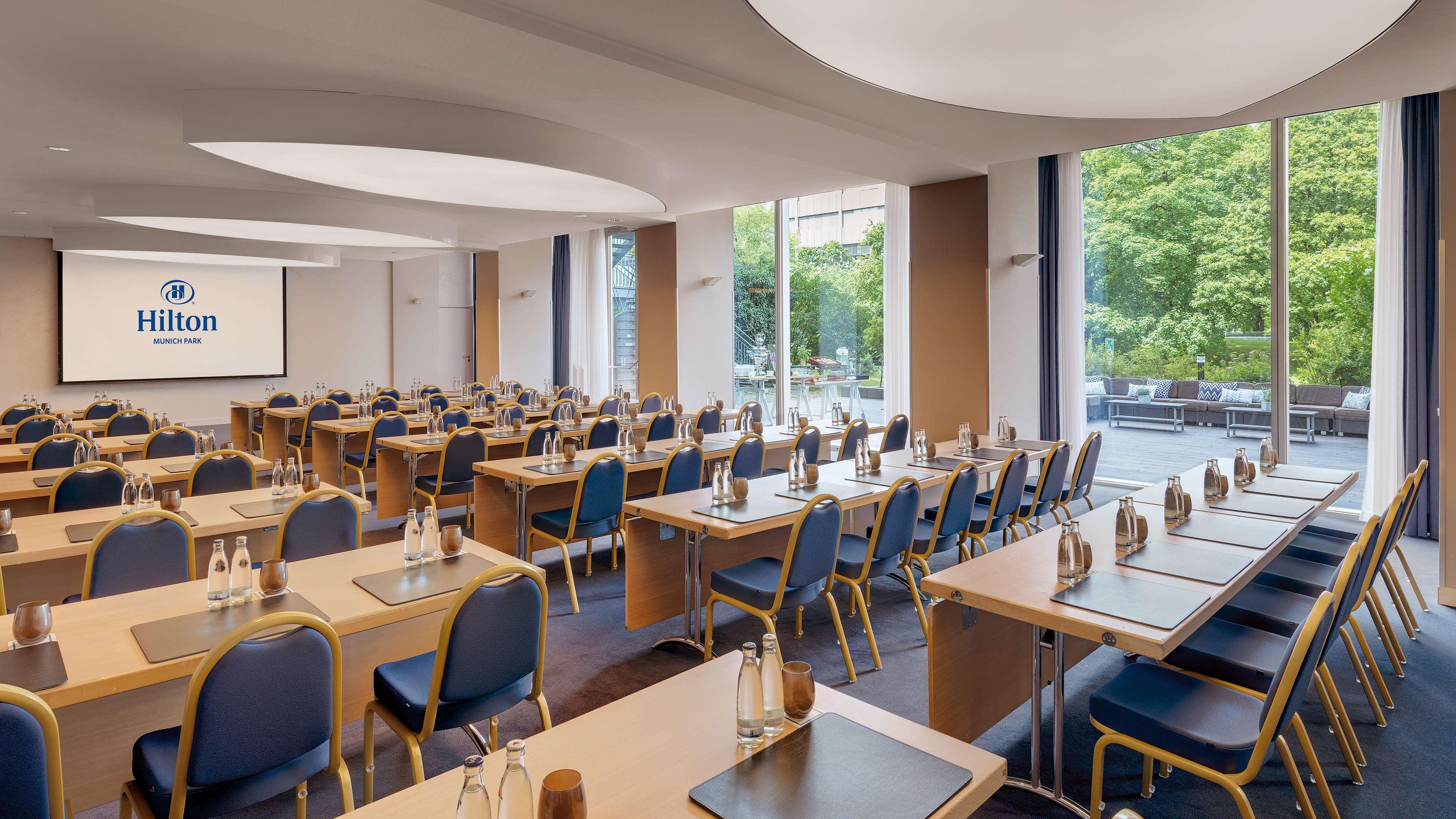 Hilton Munich Park Ξενοδοχείο Εξωτερικό φωτογραφία