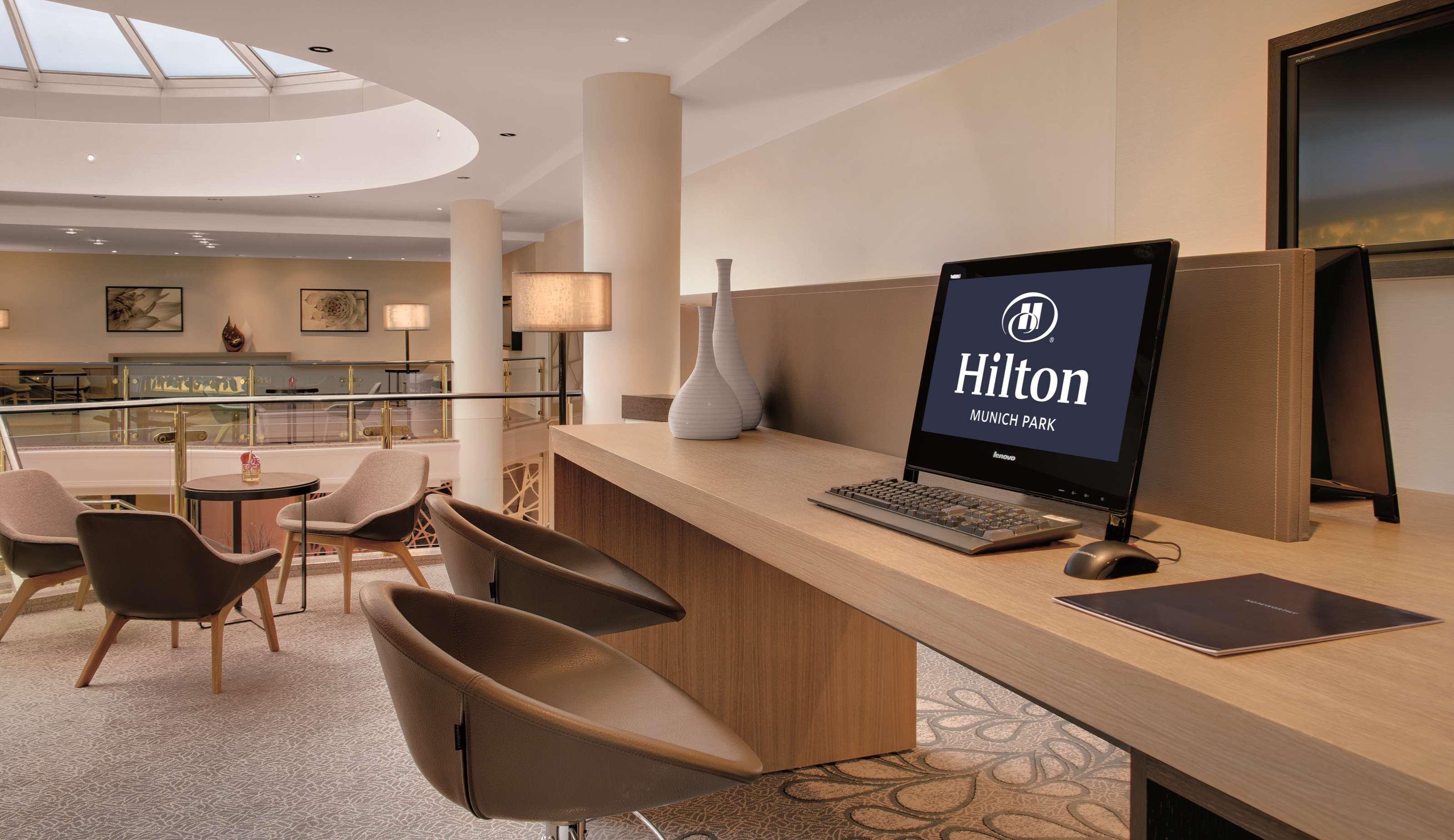 Hilton Munich Park Ξενοδοχείο Εξωτερικό φωτογραφία